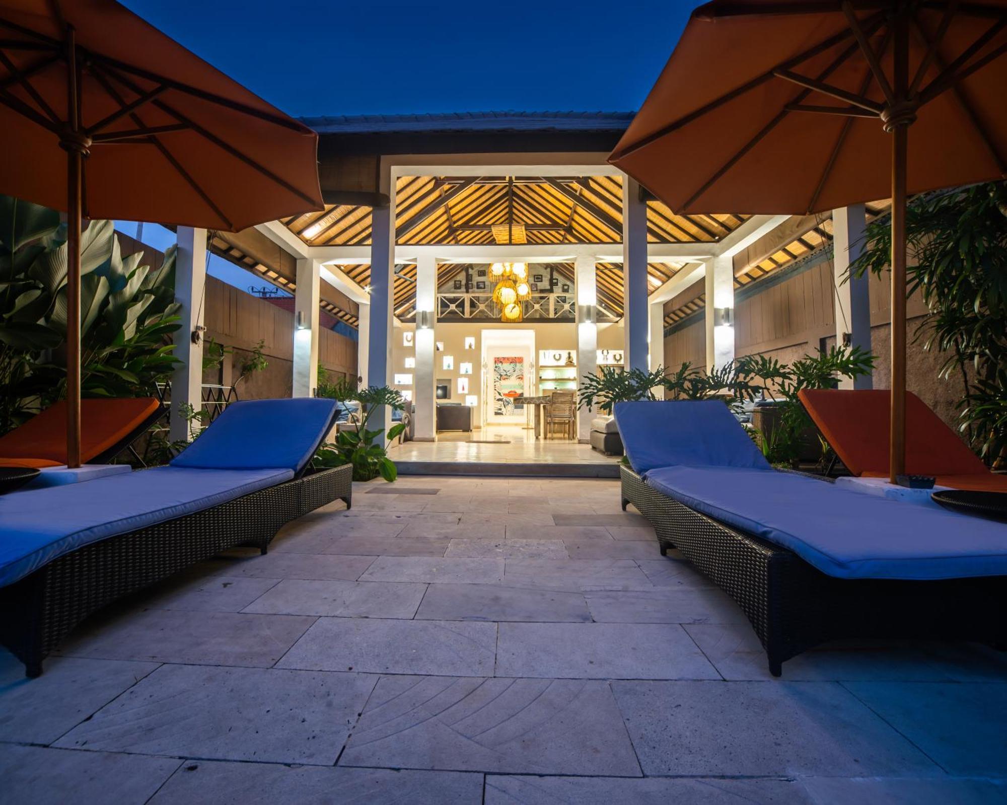 Shakti Villa Canggu ภายนอก รูปภาพ